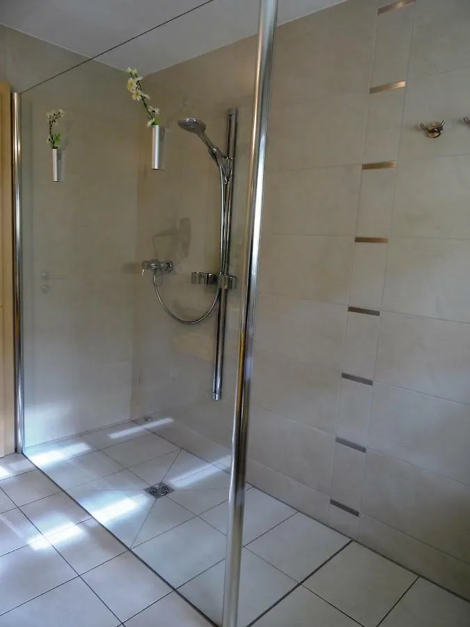 Apartment Ferienwohnungen Uhlemann - nur 15 Minuten bis in die Altstadt Dresden